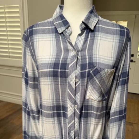 RAILS: Women's Blue & WhitePlaid Long Sleeve Button Up Shirt - Size S - Picture 1 of 4
